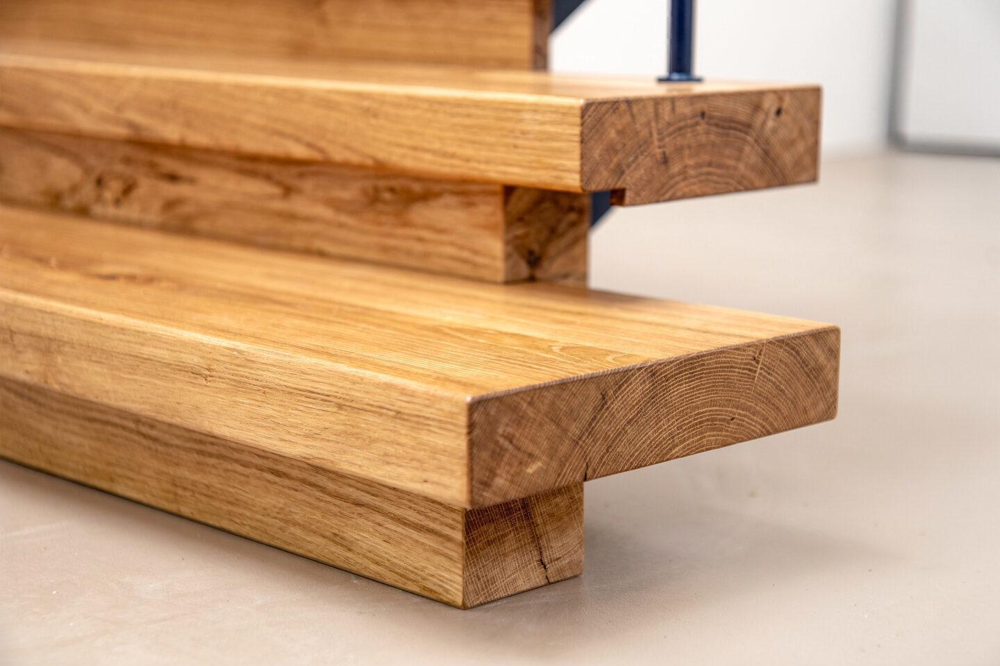 FAQ – Holzstufen, Treppenstufen und Maßanfertigungen von Artis Treppen