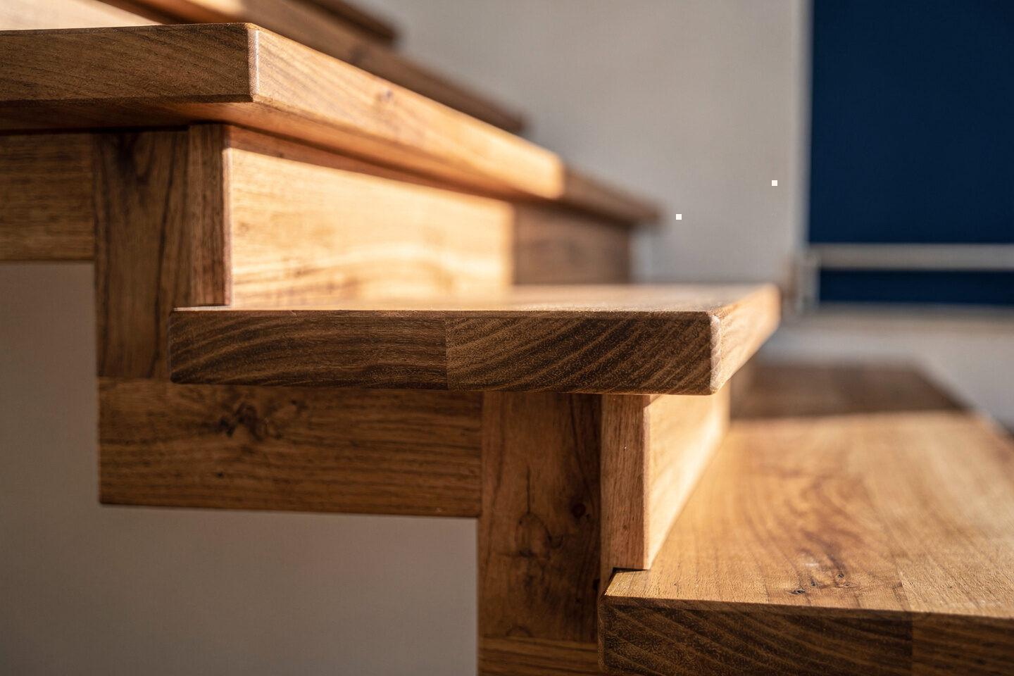 Werte – Holzstufen Kaufen, Setzstufen Aus Holz, Holzpodeste – Artis Treppen